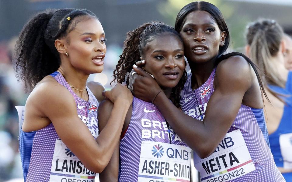 Dina Asher-Smith suffers Commonwealth Games injury scare in world relay final - Erik S Lesser/EPA-EFE/Shutterstock