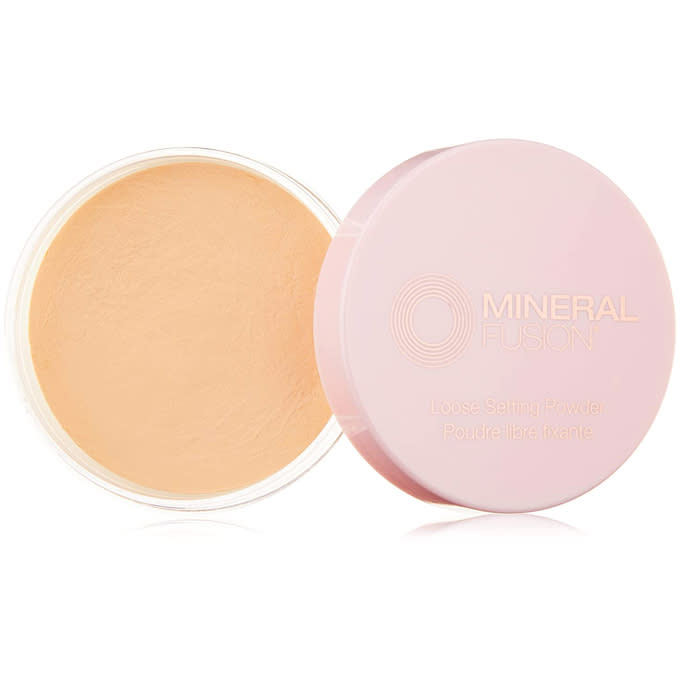 Flawless Finish Setting Powder Banana