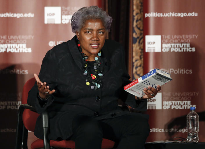 <span class="s1">Former DNC Chair Donna Brazile speaks at the University of Chicago on Nov. 13, holding her just-published book, “Hacks.” (Photo: Kamil Krzaczynski/Getty Images)</span>