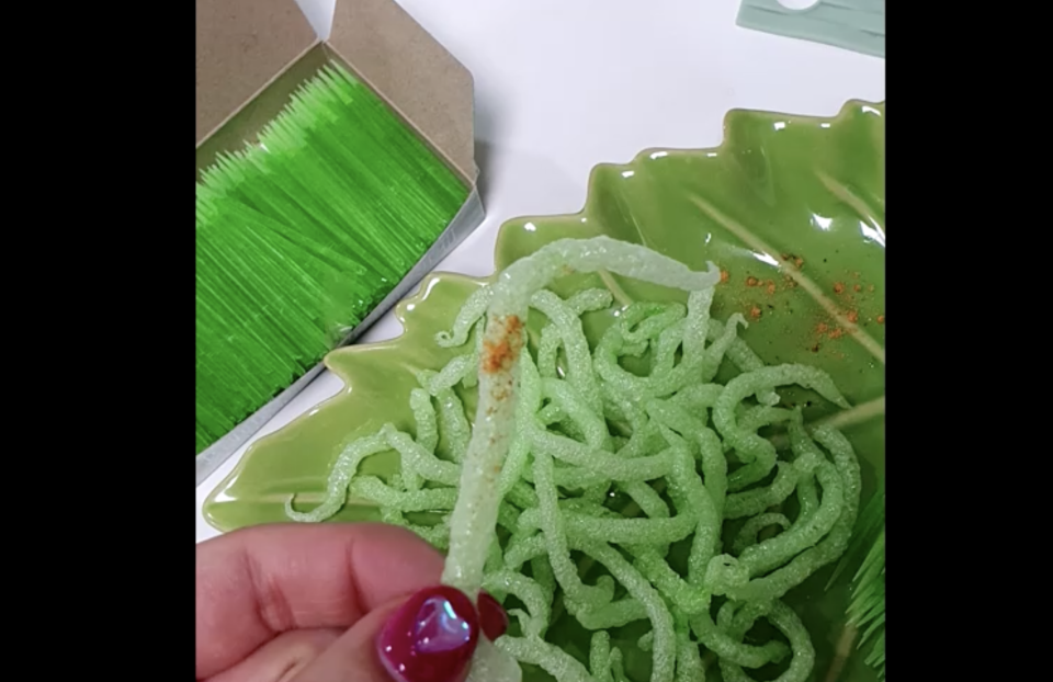 Fried toothpicks with seasoning / Credit: b_chuchu_ / @hee_2458 via X / Reuters