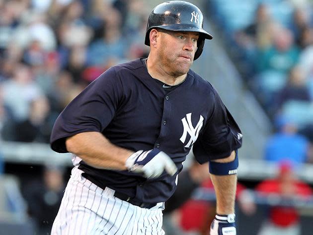 Kevin Youkilis agrees to one-year deal with Rakuten Golden Eagles