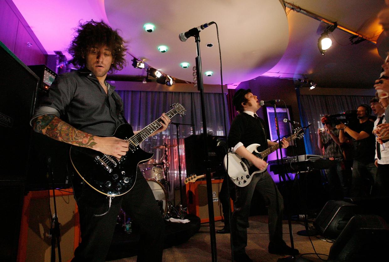 LAS VEGAS - SEPTEMBER 09: Musical group Fall Out Boy performs in the Fantasy Lounge during the 2007 MTV Video Music Awards held at The Palms Hotel and Casino on September 9, 2007 in Las Vegas, Nevada.  (Photo by Michael Buckner/Getty Images)