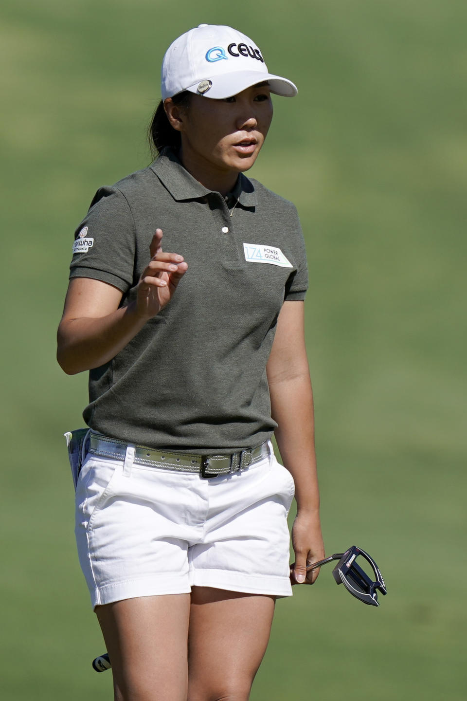 In-Kyung Kim, of South Korea, waves after her putt on the second hole during the second round of the LPGA Tour ANA Inspiration golf tournament at Mission Hills Country Club Friday, April 5, 2019, in Rancho Mirage, Calif. (AP Photo/Chris Carlson)