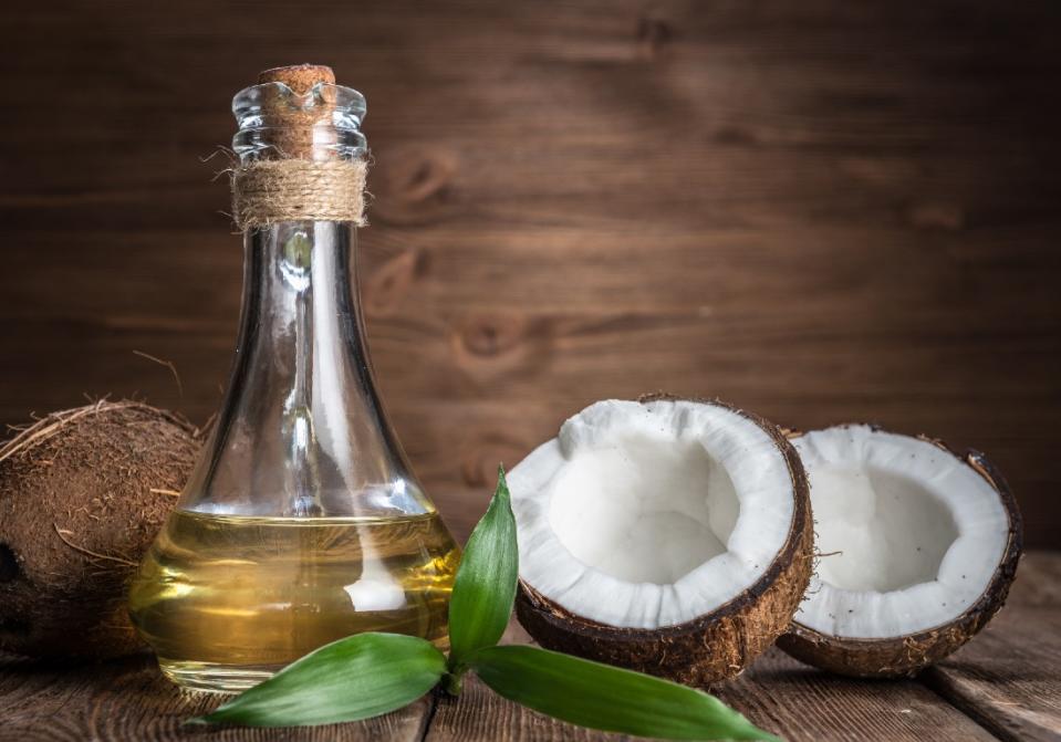 Soin des lèvres maison à l’huile végétale de coco