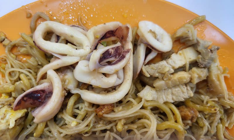 simon - sotong on plate