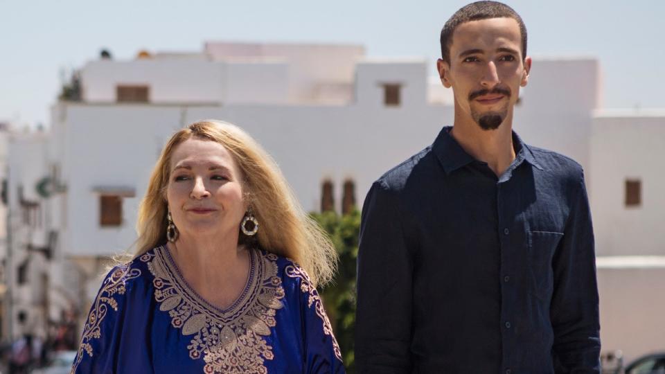  Debbie and Oussama on 90 Day Fiancé: The Other Way on TLC 