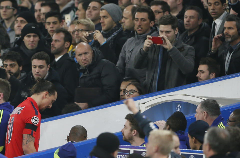 Football - Chelsea v Paris St Germain - UEFA Champions League Second Round Second Leg - Stamford Bridge, London, England - 11/3/15 PSG's Zlatan Ibrahimovic walks down the tunnel after being sent off Reuters / Stefan Wermuth Livepic EDITORIAL USE ONLY.