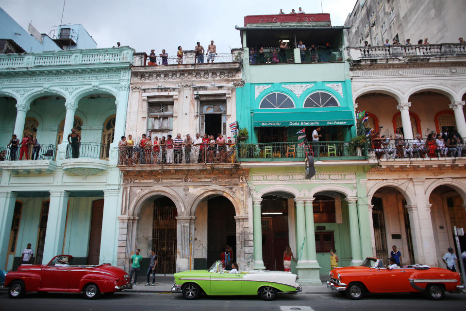 havana cuba colorful cars