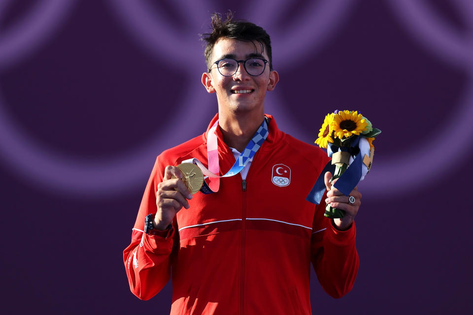 Mete Gazoz of Team Turkey poses with gold medal