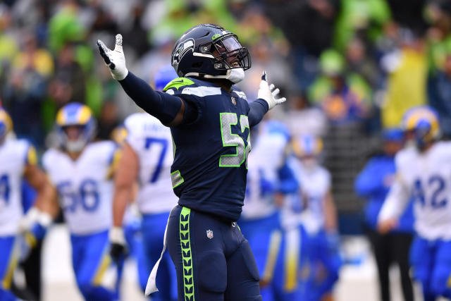 What's going on with Seahawks defensive end Darrell Taylor?