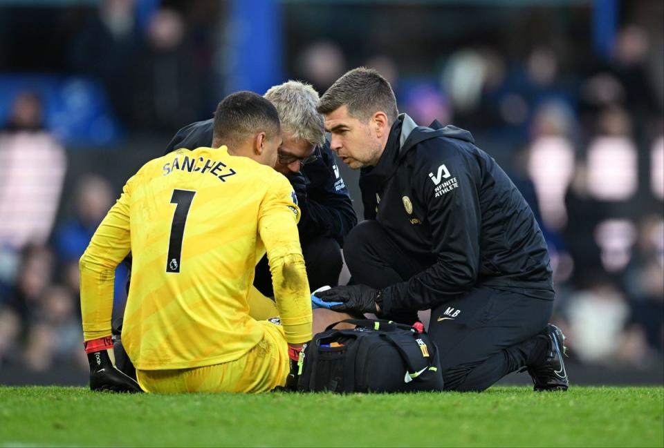 Robert Sanchez was forced off against Everton (Getty Images)