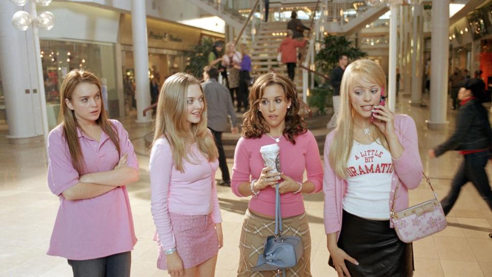 Lindsay Lohan, Amanda Seyfried, Lacey Chabert and Rachel McAdams in Mean Girls