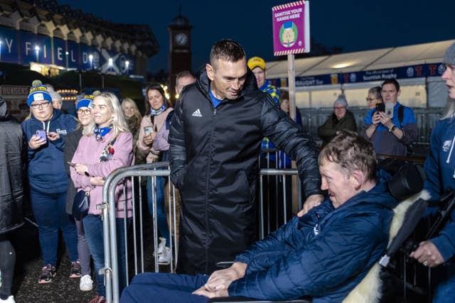 Kevin Sinfield with Doddie Weir 