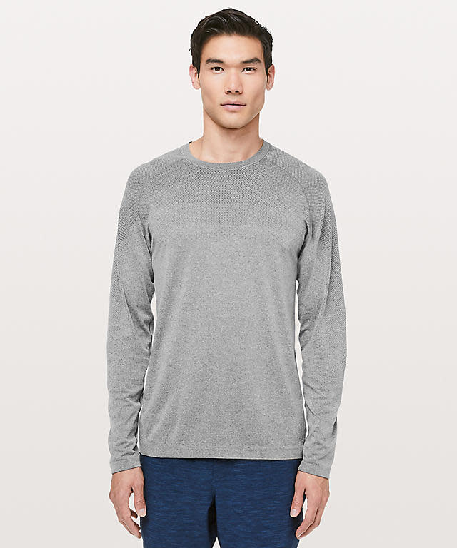 Lululemon Metal Vent Tech Long Sleeve in Black/White. (Photo: Lululemon)