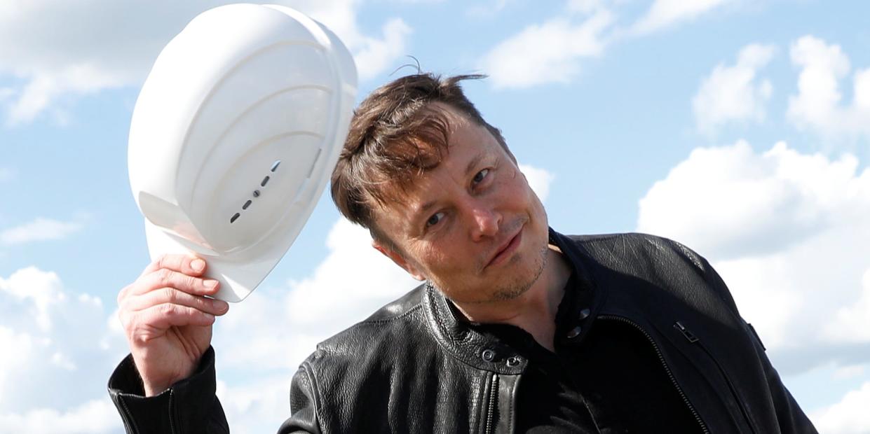 Tesla CEO Elon Musk with a hardhat.JPG