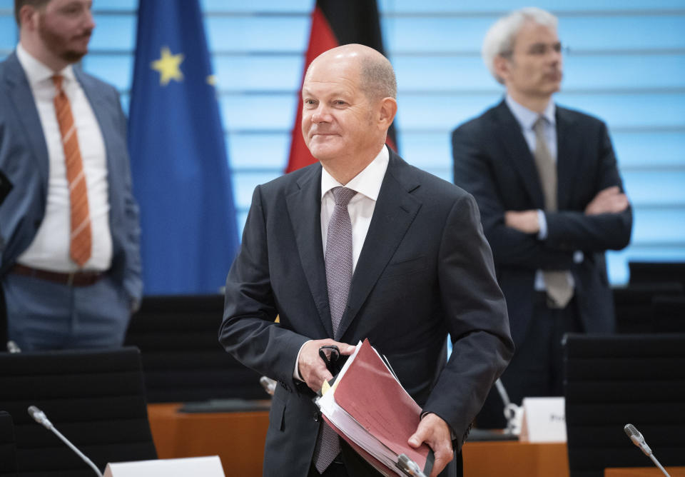 Olaf Scholz, Federal Minister of Finance, attends the meeting of the Federal Cabinet in the Federal Chancellery in Berlin, Germany, Sept. 23, 2020. (Kay Nietfeld/dpa via AP)