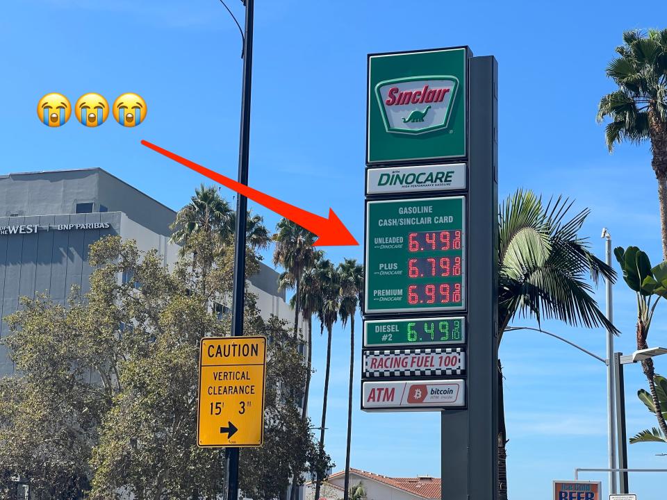 gas in burbank, california