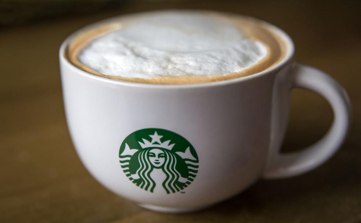 An image of a mug of a white chocolate mocha.