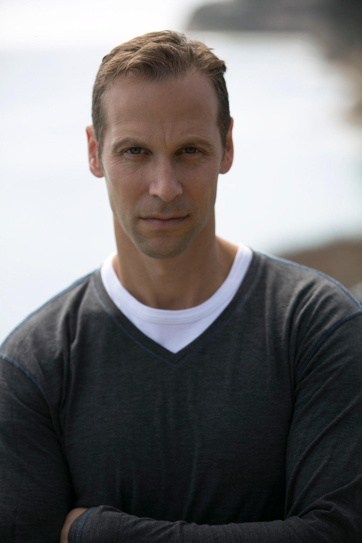 Author Gregg Hurwitz.