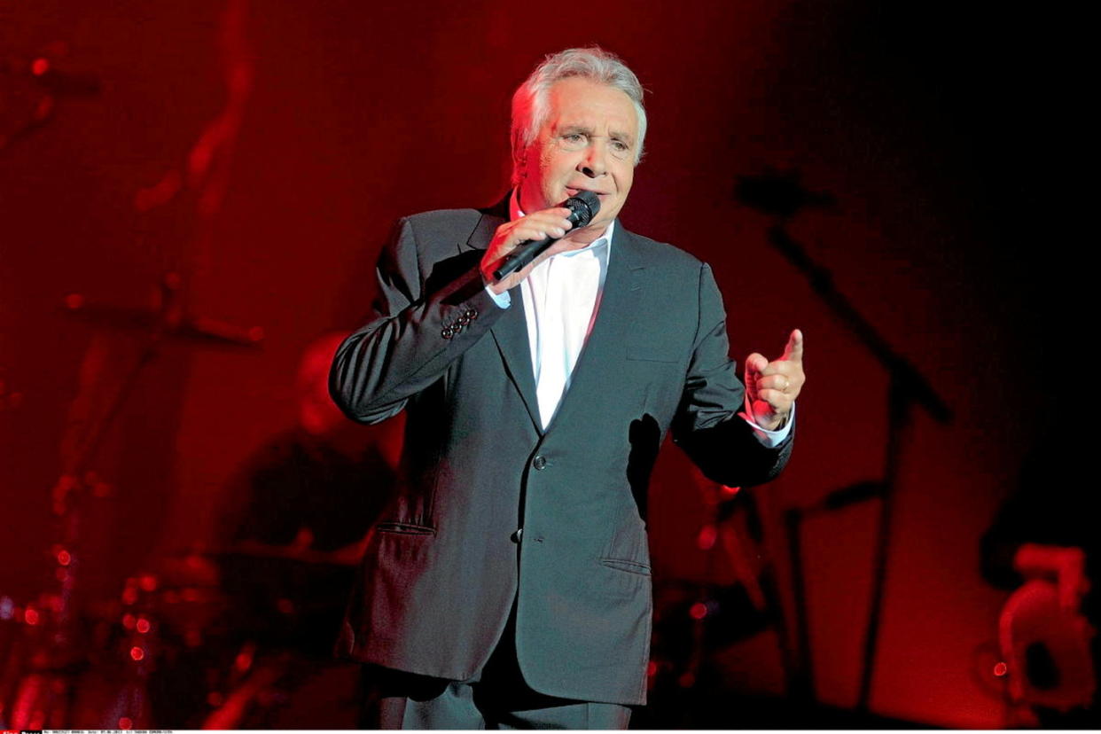 Michel Sardou a déjà annulé plusieurs concerts de sa tournée Je me souviens d'un adieu, débutée à la rentrée 2023.  - Credit:SADAKA EDMOND/SIPA / SIPA