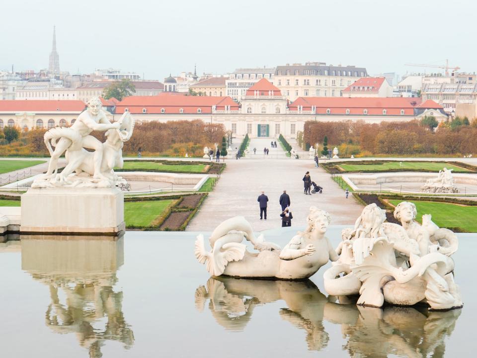 Fountains in front of a palace in Vienna