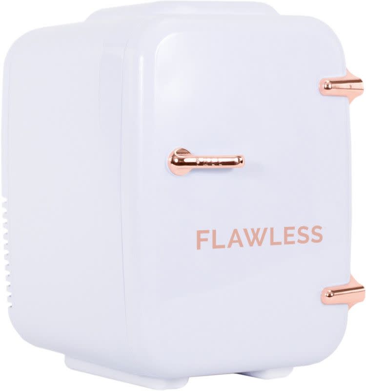 6) Flawless by Finishing Touch Flawless Beauty Fridge