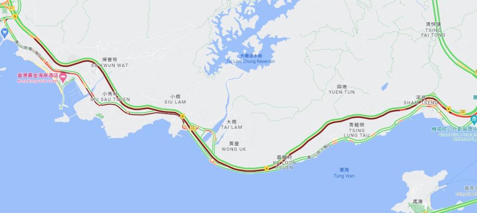 屯門公路入屯門方向一度大塞車。