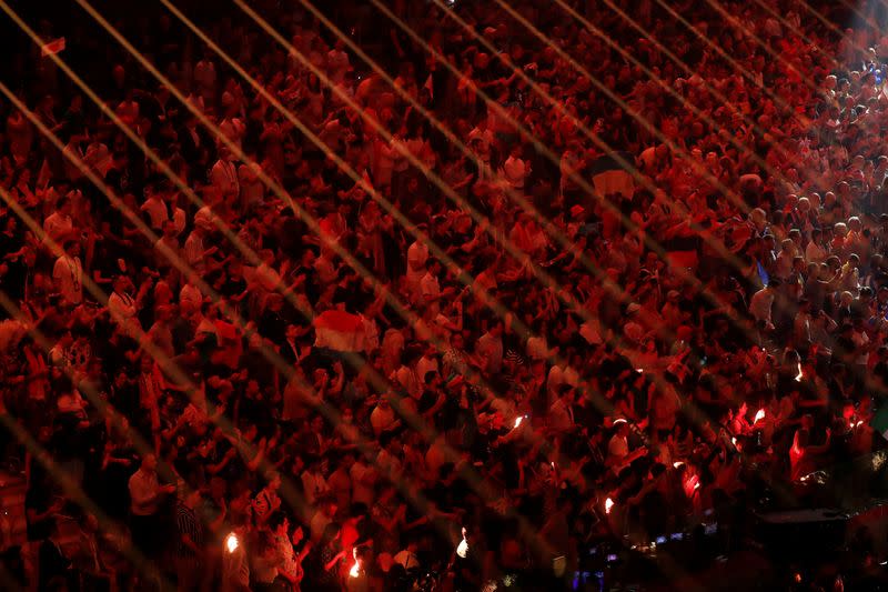 FOTO DE ARCHIVO: Espectadores observan la final del Festival de Eurovisión 2022 en Turín,