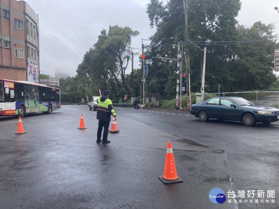 桃園市政府警察局業規劃加強交通疏導計畫並針對「酒後駕車、超速、闖紅燈」加強執法。<br /><br />
<br /><br />
