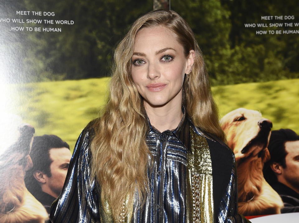 ARCHIVO – La actriz Amanda Seyfried asiste a una función especial de "The Art of Racing in the Rain" en Nueva York el 5 de agosto de 2019. Seyfried está nominada al Globo de Oro por su papel en "Mank" de David Fincher. (Foto Evan Agostini/Invision/AP, archivo)