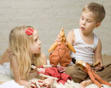 Él no quiere la pelota, juega con muñecas / Foto: iStockphoto