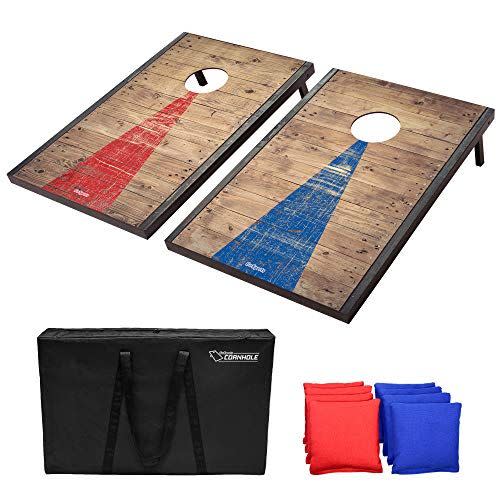 33) Classic Cornhole Set