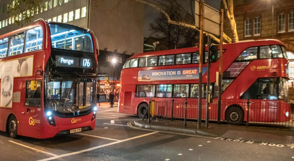 Manchmal ist der Grund für Bus-Verspätungen pure Dummheit. (Symbolbild: Getty Images)