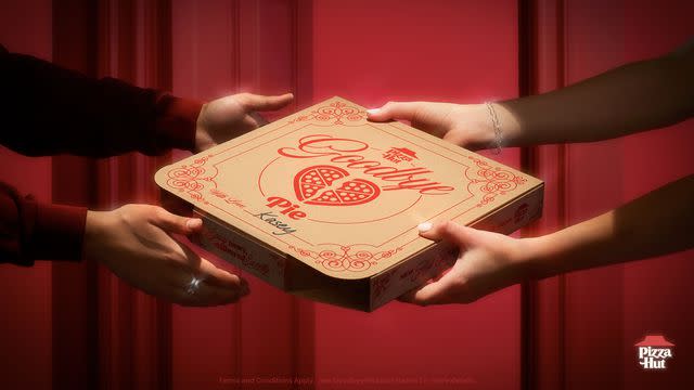 <p>Photos courtesy of Pizza Hut</p> The break-up pizza comes in a custom box for Valentine's Day