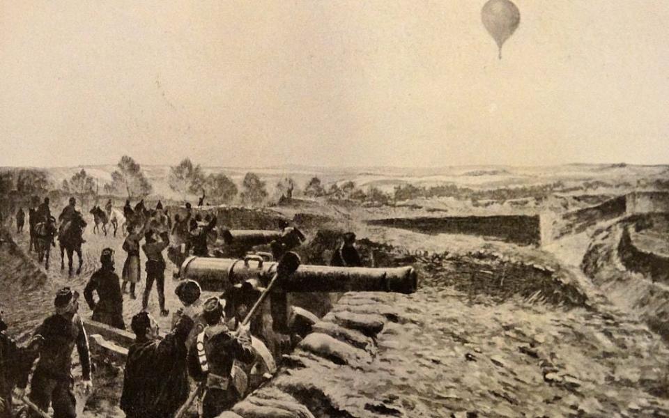 Balloons offered the only way out of the city - Getty