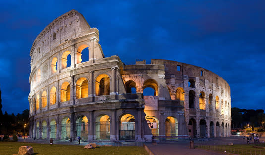 Famous buildings: The Colosseum in Rome
