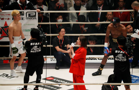 Boxing - Floyd Mayweather v Tenshin Nasukawa - Saitama Super Arena, Tokyo, Japan - December 31, 2018 Floyd Mayweather and Tenshin Nasukawa before the fight REUTERS/Issei Kato