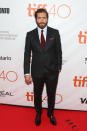 <p>Could Jake G. be any more dapper? Is this dark gray/black suit, with its slight sheen—and that burgundy tie and matching pocket square—Mr. Gyllenhaal looks just about ready to meet me at the end of the aisle for our New Year’s Eve wedding. Don’t worry, Jakey—your boutonnière’s in the limo. <i>(Photo: Getty)</i></p>