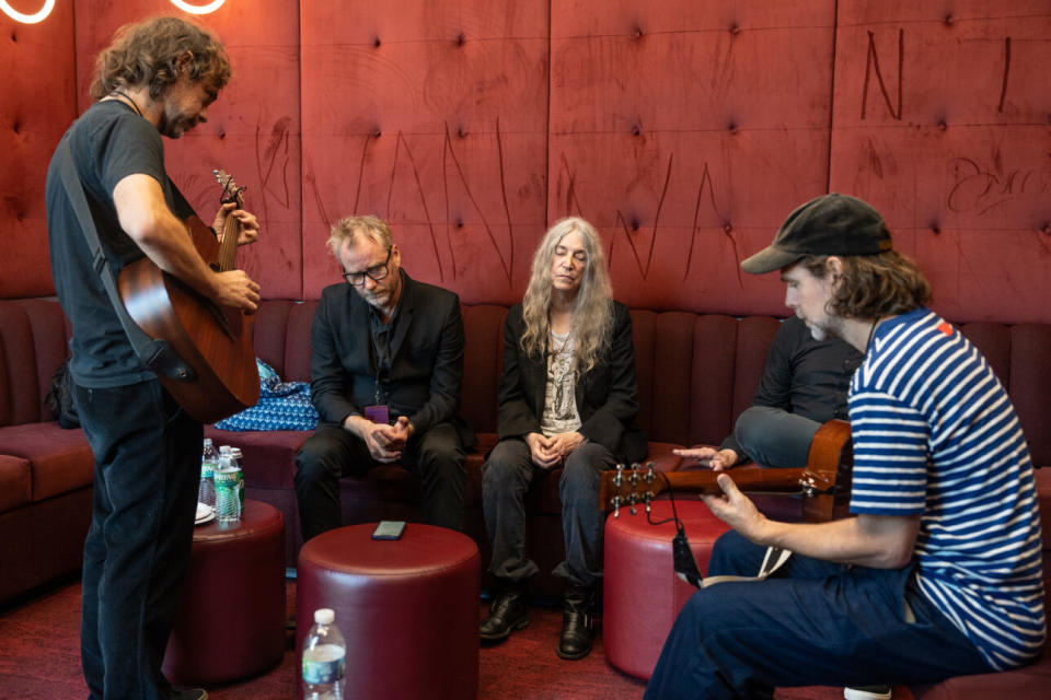 (L-R) Aaron Dessner, Matt Berninger, Patti Smith and Bryce Dessner backstage in Cincinnati, 2023 (Credit: Graham Macindoe)