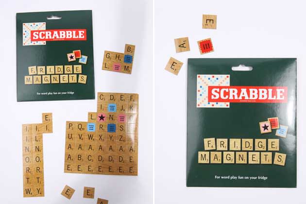 Wie buchstabiert man eigentlich Freundschaft? Mit den Scrabble-Kühlschrankmagneten, ist doch klar! (<a href="http://www.urbanoutfitters.de/scrabble-magnets/invt/5552427511000/&bklist=" rel="nofollow noopener" target="_blank" data-ylk="slk:100er-Set Magnete;elm:context_link;itc:0;sec:content-canvas" class="link ">100er-Set Magnete</a> über urbanoutfitters.de um 14 Euro)