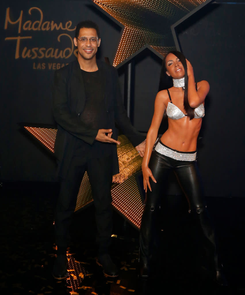 Aaliyahs Bruder Rashad bei der Enthüllung der Figur im August in Las Vegas (Bild: Getty Images)