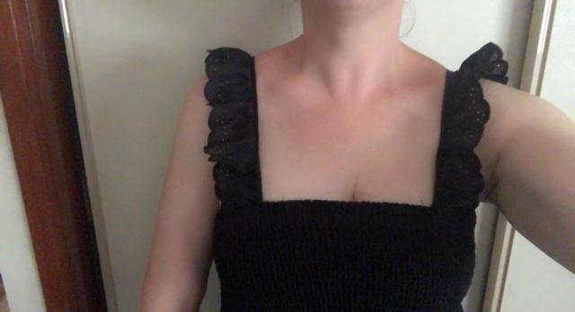 Kmart shopper's $25 dress dilemma leads to epic bra hack