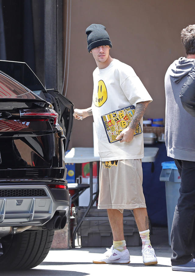 What Is Justin Bieber House Of Drew Clothing, Slippers