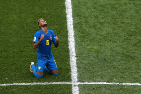 Soccer Football - World Cup - Group E - Brazil vs Costa Rica - Saint Petersburg Stadium, Saint Petersburg, Russia - June 22, 2018 Brazil's Neymar celebrates after the match REUTERS/Lee Smith TPX IMAGES OF THE DAY - RC1FB17FC8D0