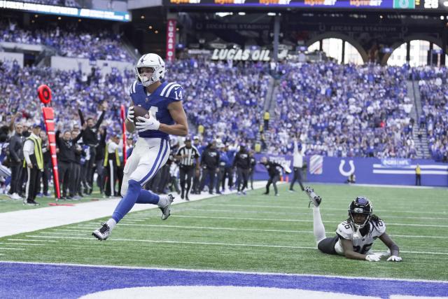 Indianapolis, Indiana, USA. 16th Oct, 2022. Jacksonville Jaguars running  back Travis Etienne (1) during NFL football game action between the  Jacksonville Jaguars and the Indianapolis Colts at Lucas Oil Stadium in  Indianapolis