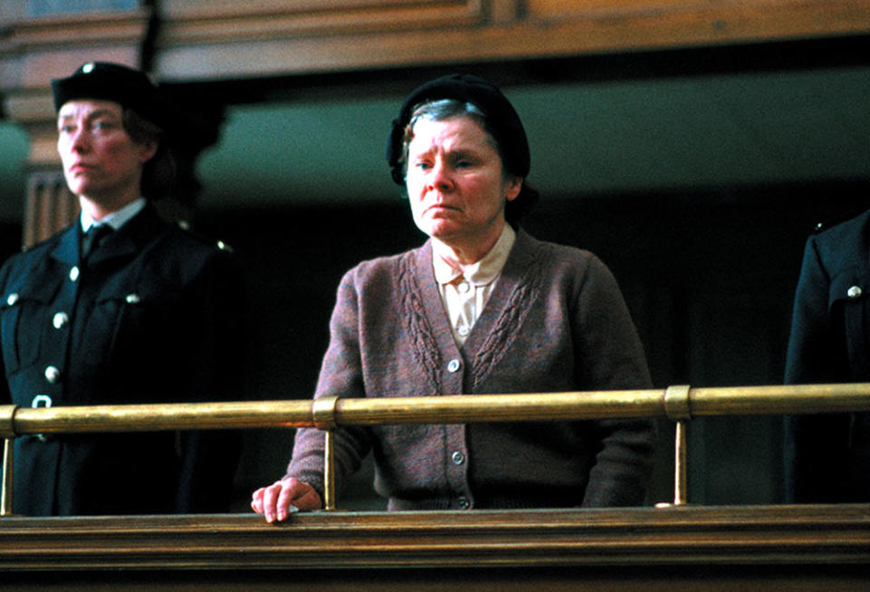 Imelda Staunton in Vera Drake - Credit: Courtesy of Everett Collection