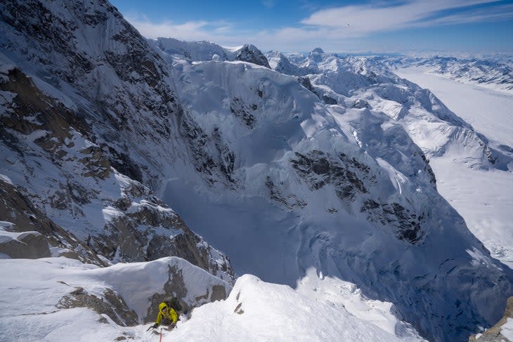 <span class="article__caption">Franzen seconds on the third day. They would top out the buttress and continue toward the south summit before bivying that night.</span> (Photo: Clint Helander)