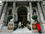 This is The Mandarin Oriental Hyde Park, a five star hotel on Knightsbridge is one of London's finest luxury hotels.