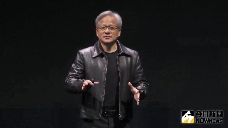 ▲COMPUTEX 2023今（29）日登場，NVIDIA（輝達）創辦人暨執行長黃仁勳上午11點演講吸引眾人目光，現場參與人數多達4000多人。（圖／記者嚴俊強攝）