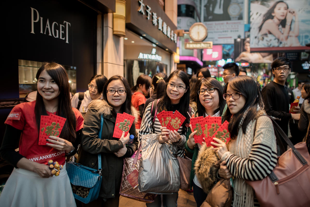 8 top chic and showy red packets, from Gucci, Cartier and more – make your  lai see stand out from the pile this Lunar New Year